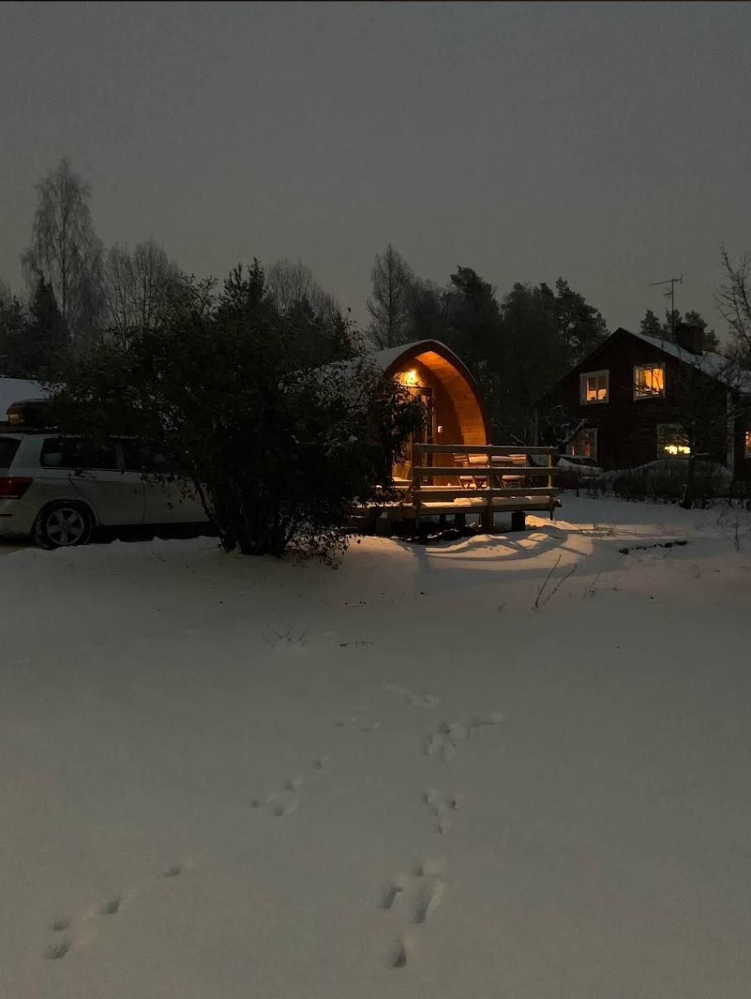 Cosy Cabin Hallstahammar Esterno foto